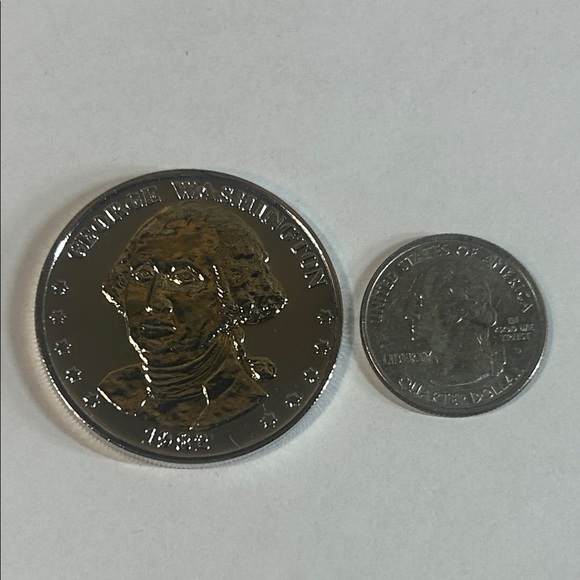 Silver Commemorative Coin - Picture 5 of 5